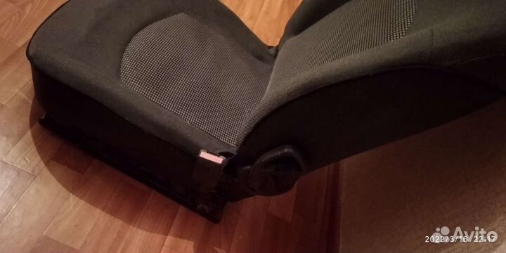 Пассажирское кресло Пежо 206