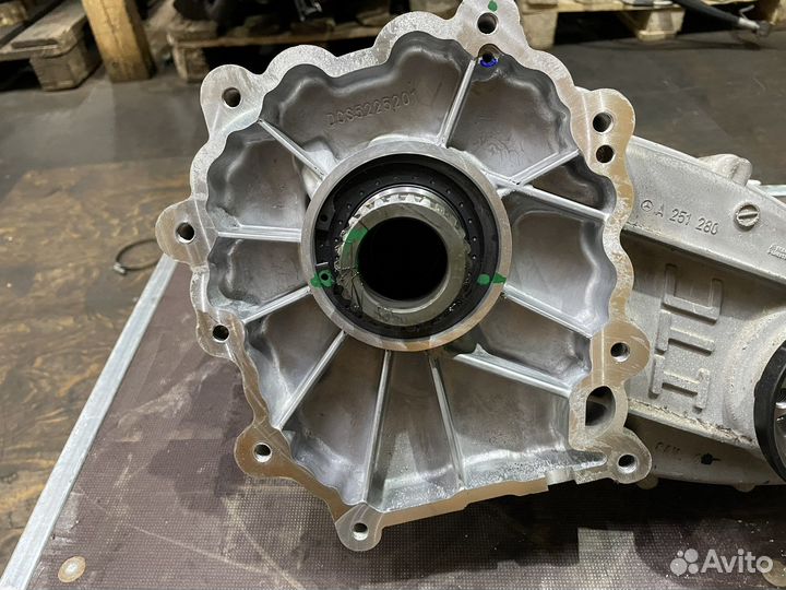 Раздатка на Мерседес GL 63 AMG x166