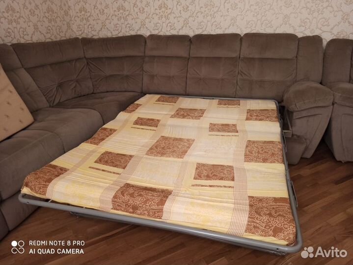 Диван угловой