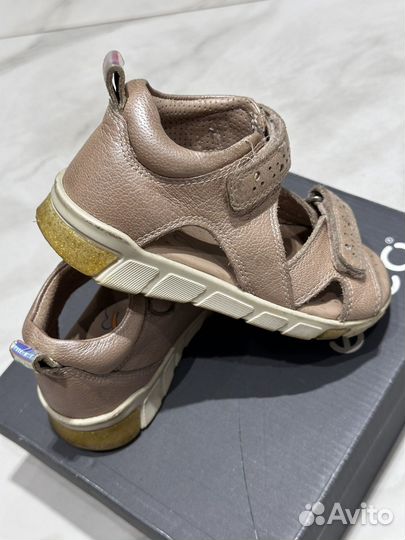 Сандалии ecco 26