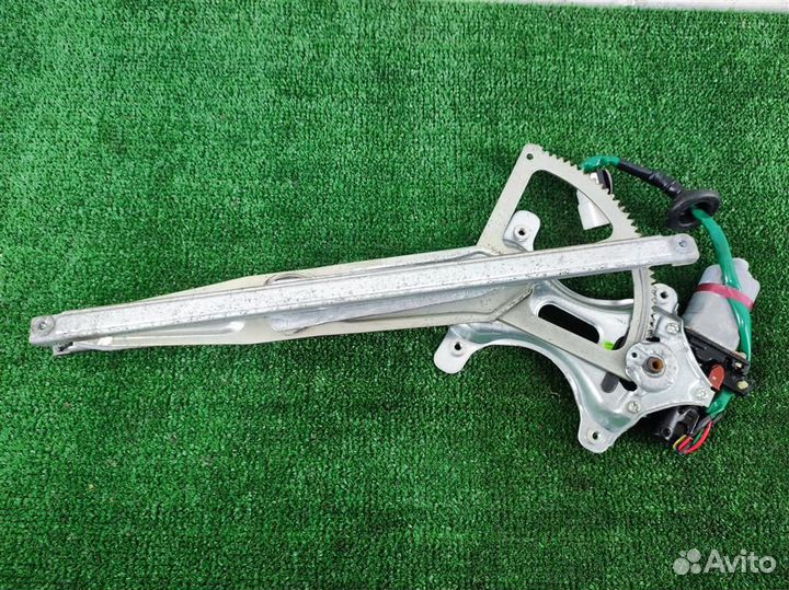 Стеклоподъемник передний правый Lexus GS300 (S160