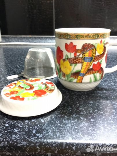 Кружка заварочная с ситом и крышкой.фарфор