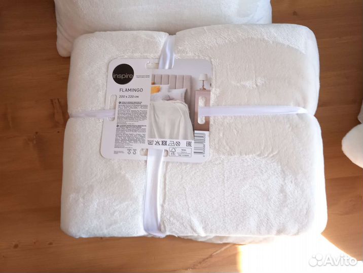 Плед и подушки 200x220