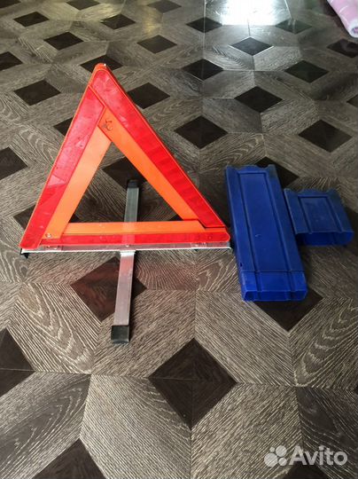 Аварийный знак