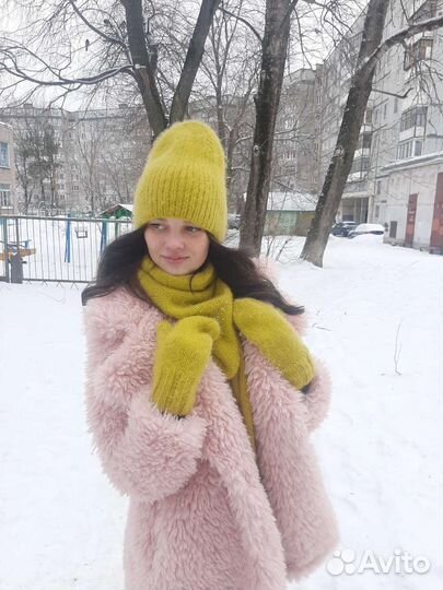 Комплект шапка, бактус и варежки из пуха норки