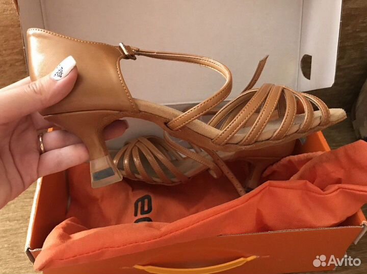 Туфли бальные