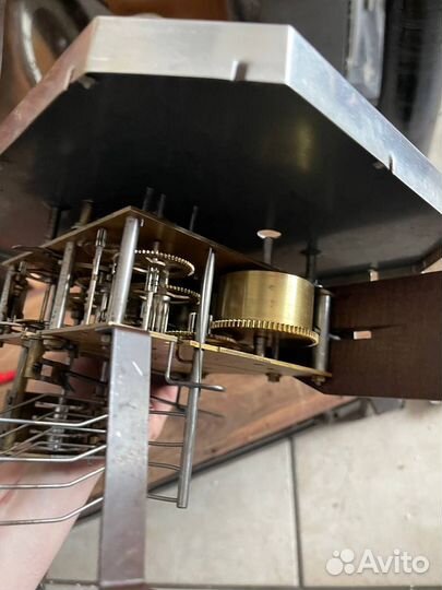 Французкие настенные четвертные часы с боем