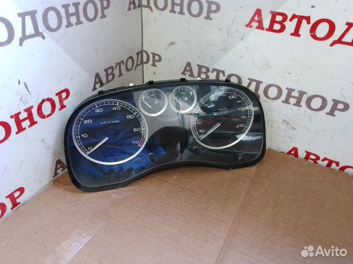 Щиток приборов Peugeot 307 1.6I 2007