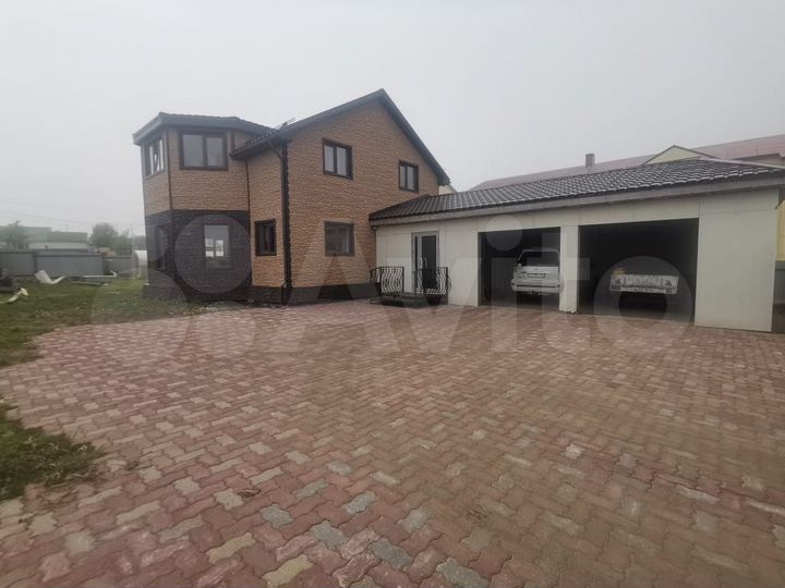 Дом 154 м² на участке 7,5 сот.