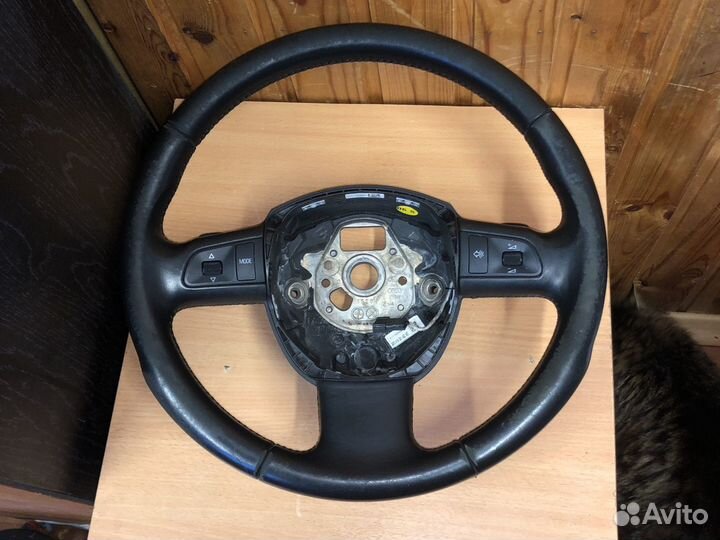 Руль 3-х спицевый AUDi