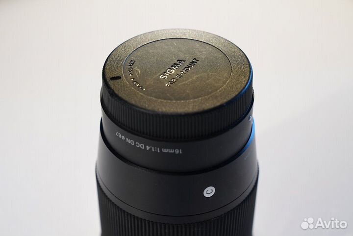 Объектив Sigma 16mm f 1.4 Sony