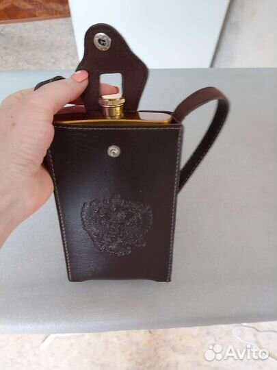 Фляжка в чехле