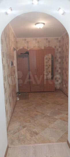 3-к. квартира, 93 м², 7/14 эт.