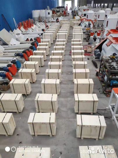 Промышленный мини-пресс-гранулятор в наличии