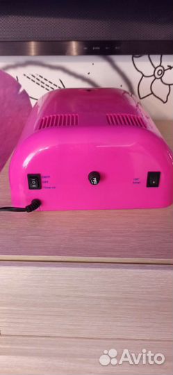 Лампа для ногтей