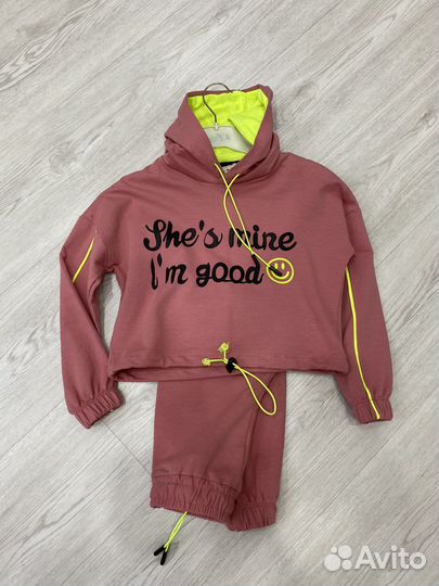 Новый спортивный костюм размер. 104