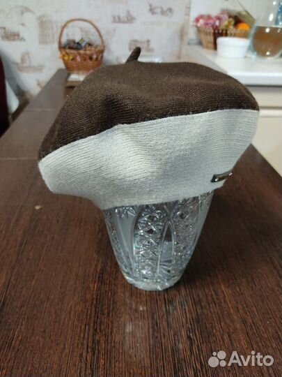 Берет женский