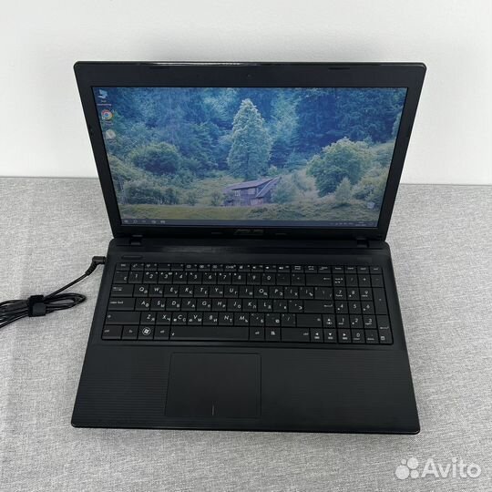 Офисный ноутбук Asus X55A