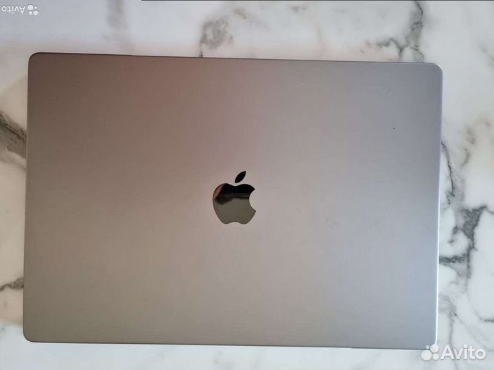 Apple MacBook Pro 16