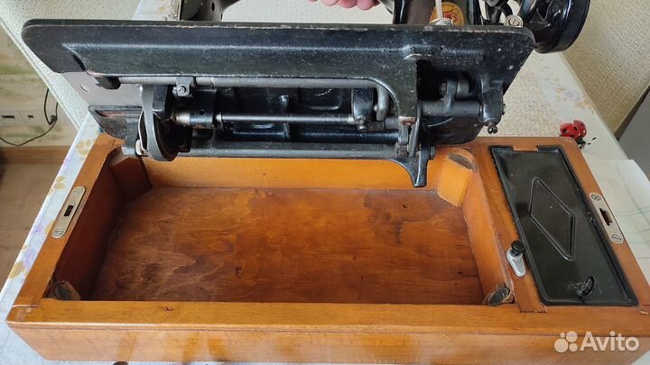 Швейная машинка