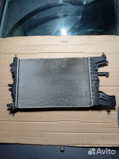 Радиатор охлажления шевроле круз 1.8