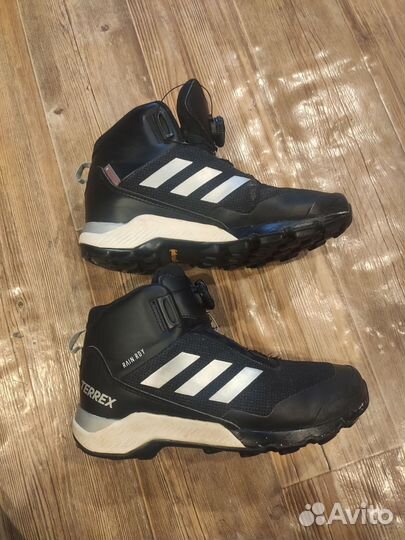 Утеплённые кроссовки adidas terrex boa 36