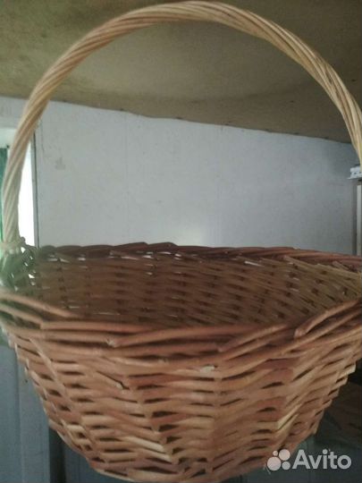Корзина плетеная