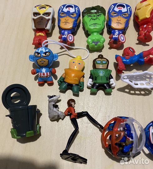 Киндер сюрприз супергерои