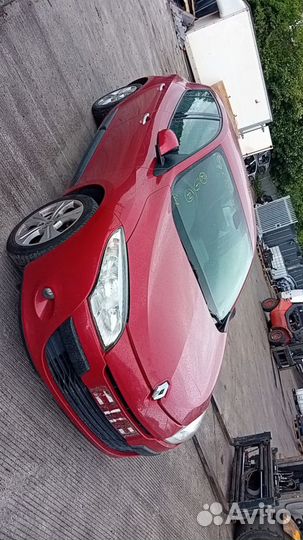 Крышка (дверь) багажника renault megane 3