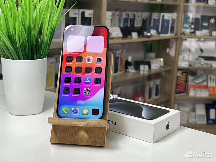 iPhone 15 Pro, 128 ГБ