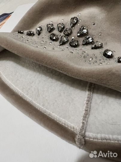 Шапка женская утеплённая велюр со стразами