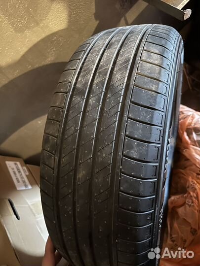 Kumho Solus HS63 225/55 R18 98V