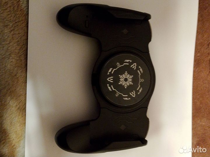 Геймпад для телефонов