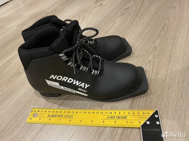 Лыжные ботинки nordway 40