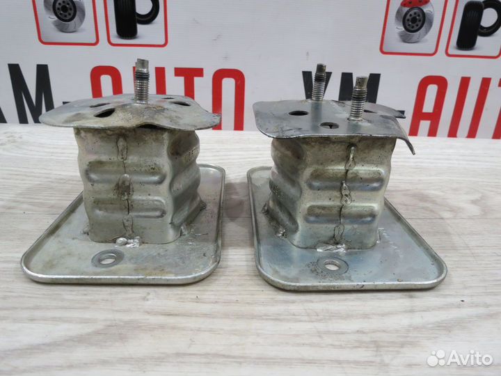 Кронштейн усилителя заднего бампера LADA Vesta