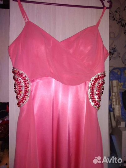 Вечернее платье