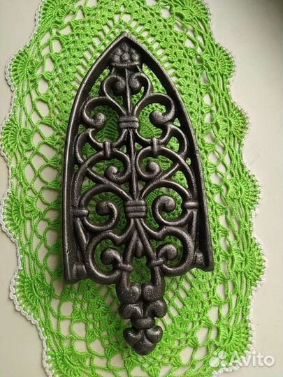 Подставка старинная под утюг