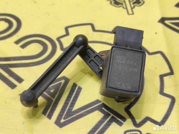 Датчик положения кузова задний левый Bmw X5 E53