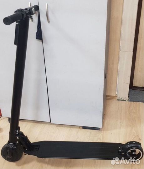 Iconbit XT Электросамокат