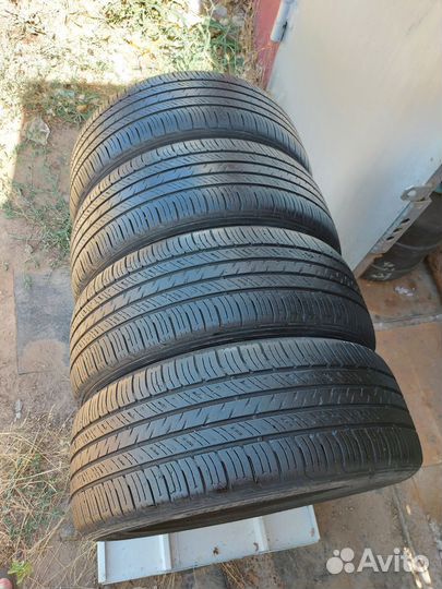 Kumho Crugen HP71 235/55 R19