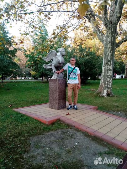 Шиномонтажник