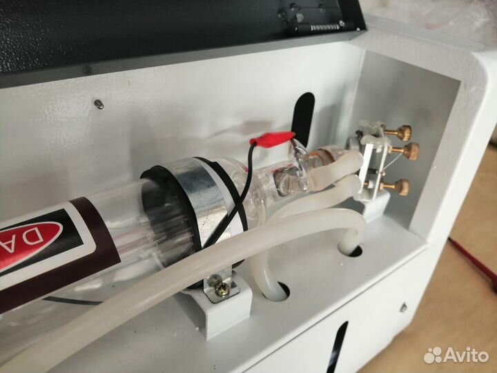 Лазерный станок с полем 20*30 см и 50*30 см