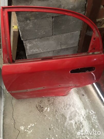 Продам. Дверь задняя левая от лачети