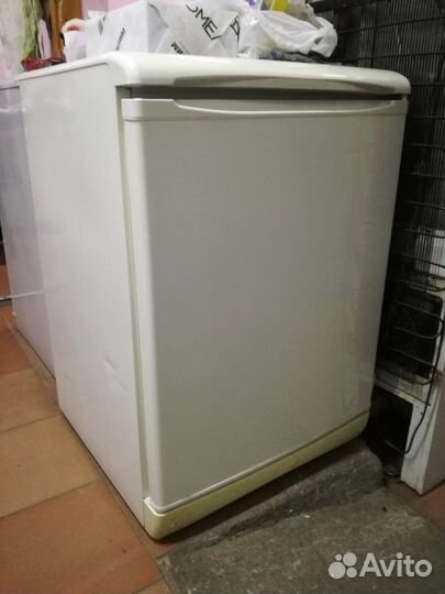 Холодильник бу маленький