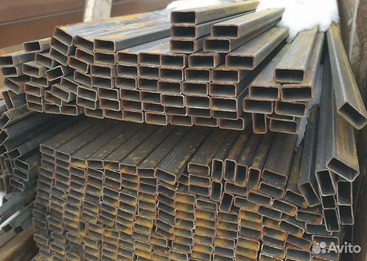 Профильная труба квадратная