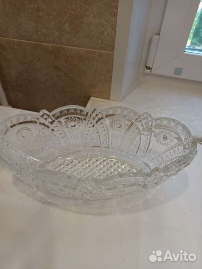 Ваза хрустальная