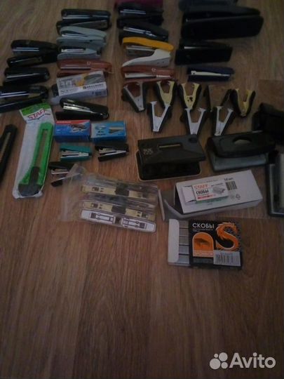 Канцтовары степлеры дыроколы