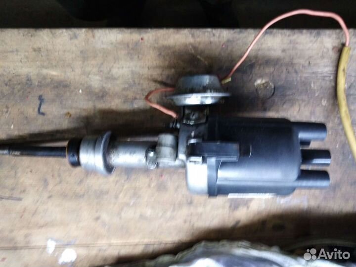 Трамблер ваз 2121