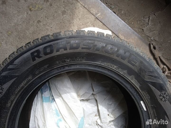 Roadstone Winguard WinSpike 195/65 R15