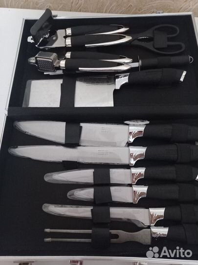 Набор кухонных ножей